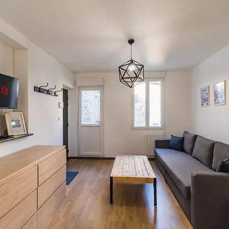 Appartamento L'Escale En Plein Coeur De Lannion Esterno foto